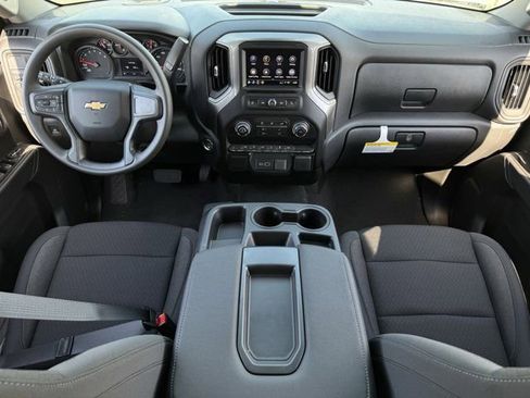 New 2026 Chevrolet Silverado 1500 Custom RWD image 10