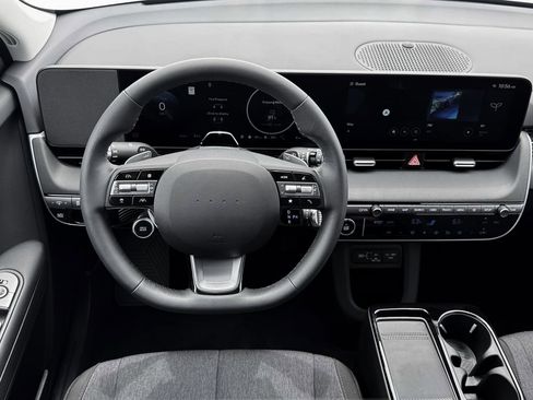 New 2026 Hyundai Ioniq 5 SE image 18