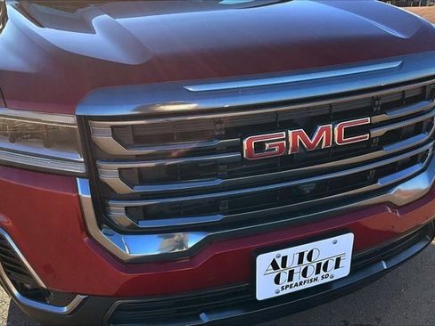 Used 2022 GMC Acadia AT4 w/ Technology Package image 32