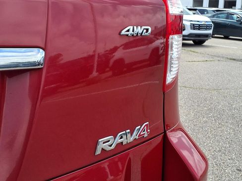 Used 2011 Toyota RAV4 Sport w/ Sport Appearance Pkg AWD/4WD image 10