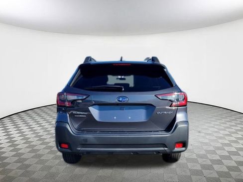 Certified 2024 Subaru Outback Premium image 10