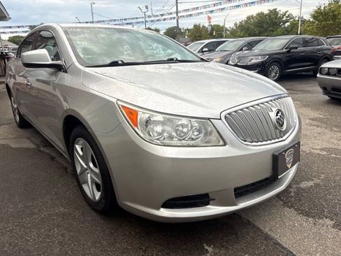 Used 2010 Buick LaCrosse CX FWD image 3