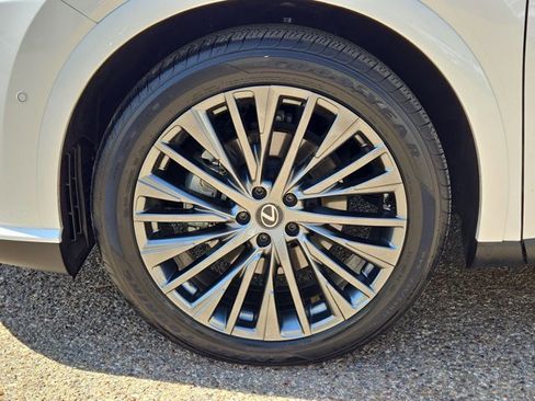 Certified 2023 Lexus RX 350 FWD w/ Accessory Package (Z1) image 11
