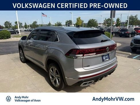 Used 2024 Volkswagen Atlas Cross Sport SEL R-Line AWD/4WD image 4