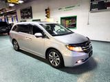 Used 2016 Honda Odyssey Touring Elite image 4