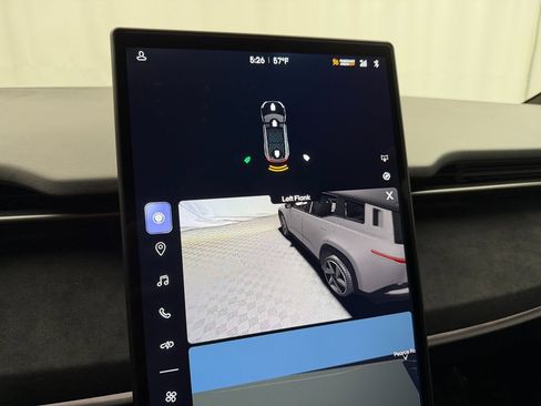 Used 2023 Fisker Ocean Extreme image 23