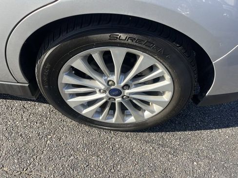 Used 2018 Ford C-MAX SE image 18