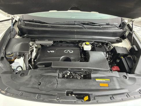 Used 2019 INFINITI QX60 Luxe w/ Essential Package FWD image 23