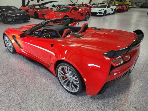 Used 2017 Chevrolet Corvette Z06 w/ Z07 Performance Package image 6