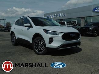 Used 2025 Ford Escape Base video 1