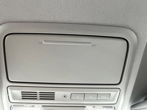 Used 2018 Honda Pilot EX-L image 31
