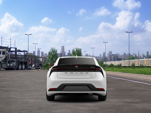 New 2026 Toyota Prius XLE FWD image 10
