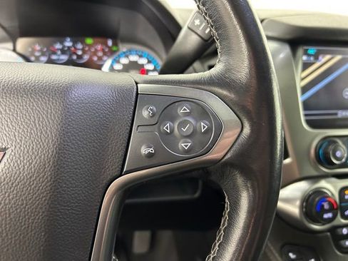 Used 2019 Chevrolet Suburban Premier AWD/4WD image 33