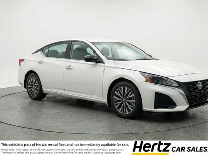 Used 2025 Nissan Altima 2.5 SV