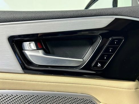 Used 2022 Acura MDX SH-AWD w/ Technology Package image 35