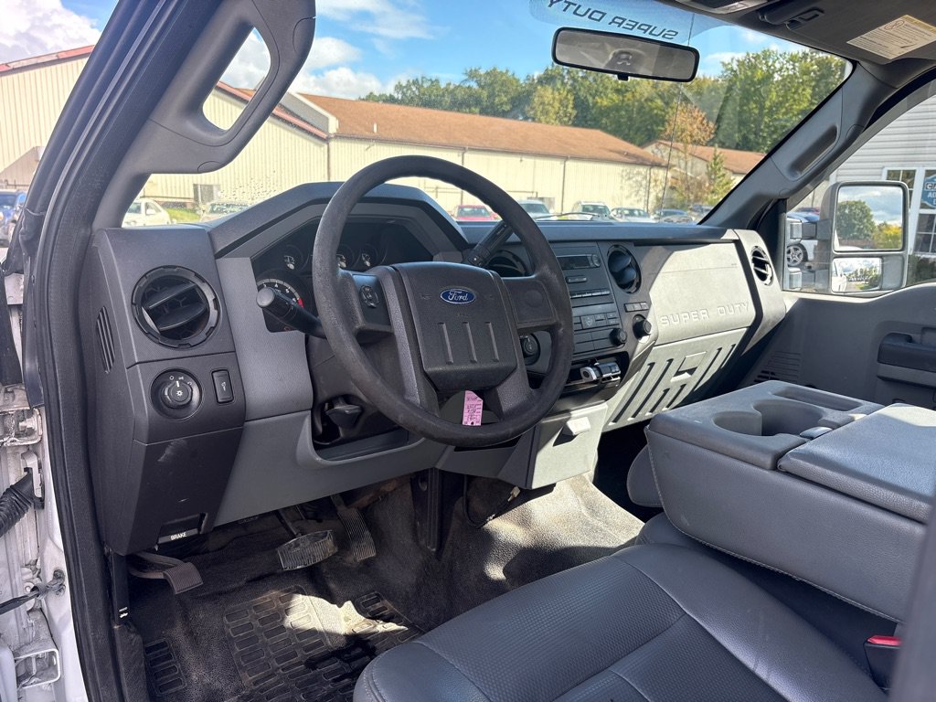 Used 2011 Ford F250 XL AWD/4WD image 13