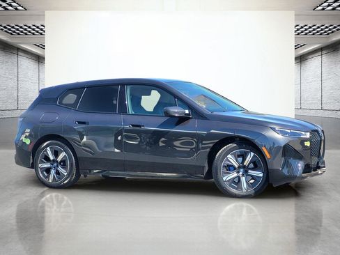 Certified 2024 BMW iX xDrive50 w/ Sport Package AWD/4WD image 5