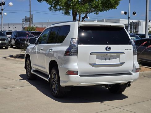 Used 2022 Lexus GX 460 Premium image 3
