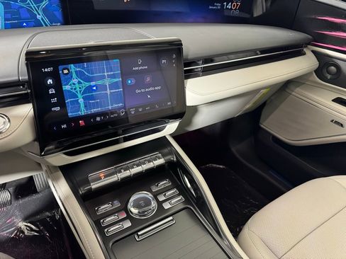 New 2026 Lincoln Nautilus Premier w/ Equipment Group 102A image 27