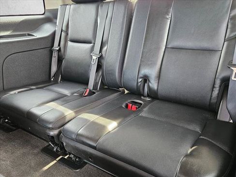 Used 2007 Cadillac Escalade 2WD image 16