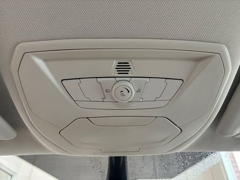 Used 2013 Ford C-MAX SEL FWD image 20
