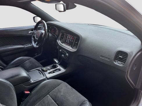 Used 2021 Dodge Charger R/T w/ Plus Group RWD image 29