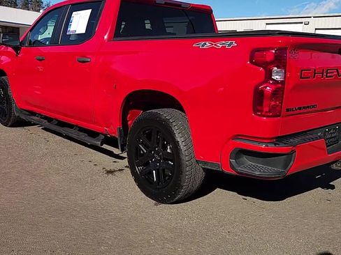 Used 2023 Chevrolet Silverado 1500 Custom w/ LPO, Dark Essentials Package image 6