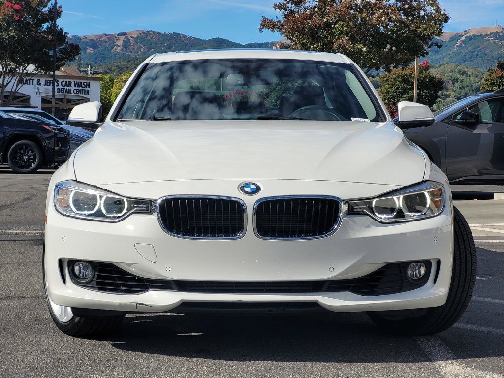 Used 2015 BMW 335i Sedan RWD image 2