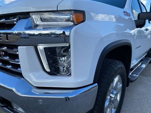 Used 2022 Chevrolet Silverado 3500 LTZ image 8