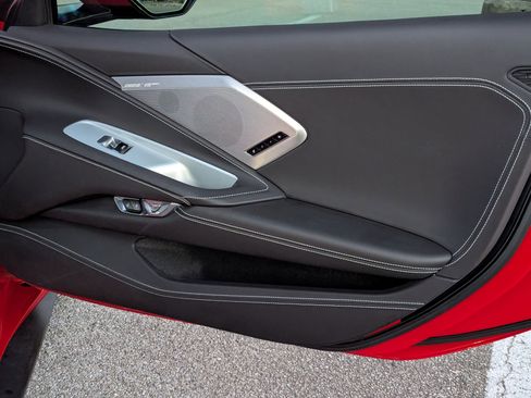 Used 2023 Chevrolet Corvette Stingray Premium Conv w/ Z51 Performance Package image 33