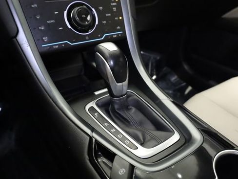 Used 2015 Ford Fusion Titanium FWD image 20