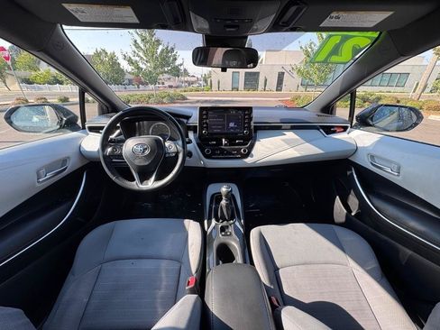 Used 2021 Toyota Corolla SE w/ Carpet Mat Package (TMS) FWD image 13