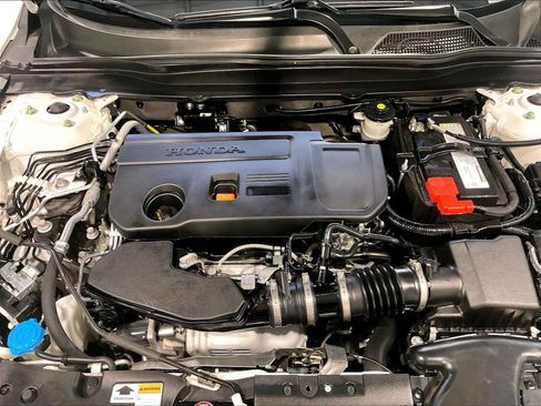 Used 2021 Honda Accord Touring image 12