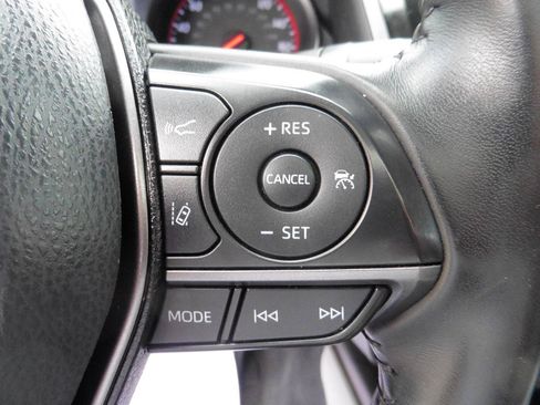 Used 2023 Toyota Camry XSE FWD image 8