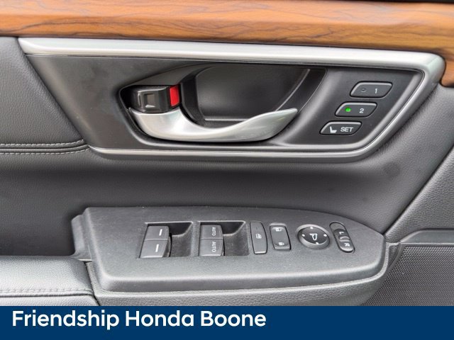 Used 2019 Honda CR-V Touring image 16
