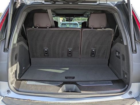 Used 2024 Cadillac Escalade Sport Platinum w/ LPO, ONYX Package image 13