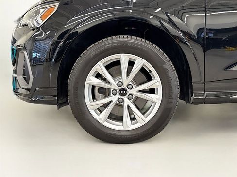 Certified 2024 Audi Q3 2.0T Premium w/ Convenience Package image 23