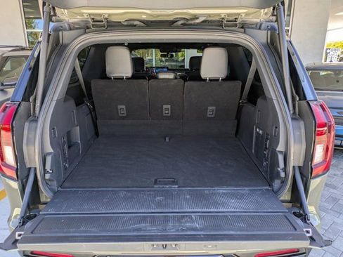 Certified 2025 Ford Expedition Max Platinum w/ Stealth Appearance Package image 24