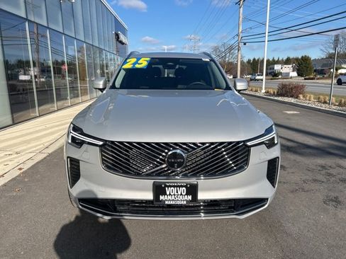 Certified 2025 Volvo XC90 B6 Plus image 7