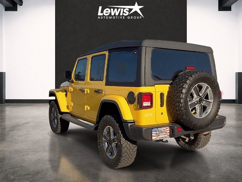 Used 2020 Jeep Wrangler Unlimited Sahara AWD/4WD image 3