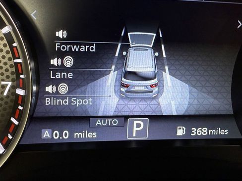 Certified 2021 Nissan Armada Platinum w/ Captain's Chairs Package image 23