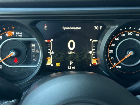 New 2026 Jeep Wrangler Unlimited Rubicon AWD/4WD image 23