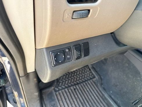 Used 2008 Nissan Xterra S w/ Protection Pkg AWD/4WD image 15