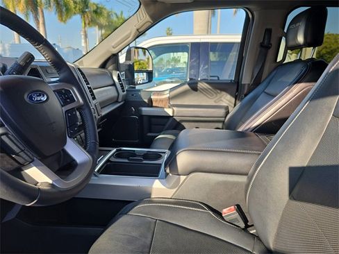 Used 2019 Ford F250 Lariat w/ Lariat Ultimate Package image 19