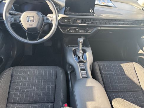 Used 2024 Honda HR-V LX image 14