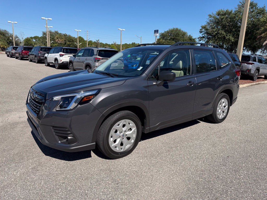 Used 2023 Subaru Forester AWD/4WD image 10