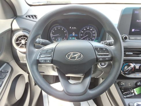 Used 2022 Hyundai Kona SEL AWD/4WD image 11