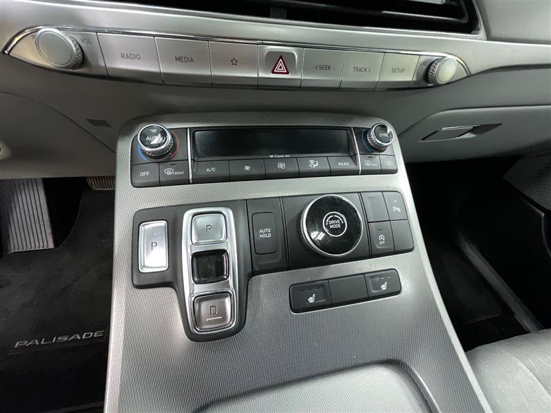 Used 2021 Hyundai Palisade SEL w/ Convenience Package FWD image 16