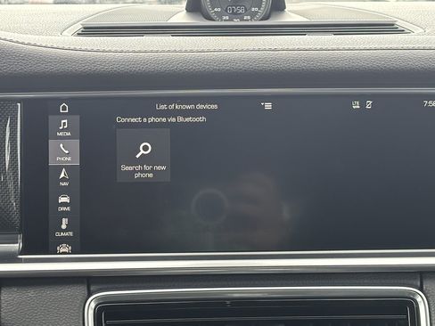 Used 2017 Porsche Panamera 4S AWD/4WD image 26