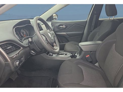 Used 2020 Jeep Cherokee Latitude image 14